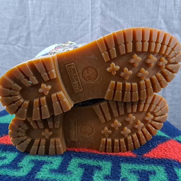 Timberland Womens 6 inch Premium floral boots Size 7 - Picture 6 of 15